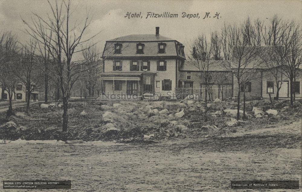 Postcard: Hotel, Fitzwilliam Depot, New Hampshire